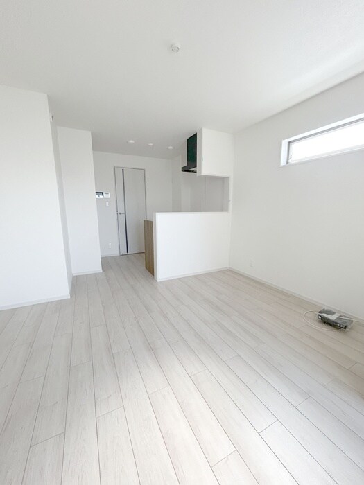 KEIAI RESIDENCE春日部の物件内観写真