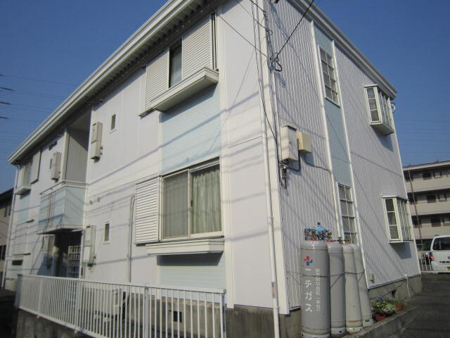 石井ハイツの物件外観写真