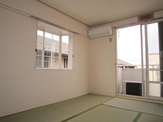 石井ハイツの物件内観写真