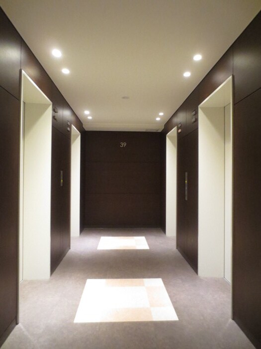 THE TOKYO TOWERS MID TOWER(4F)の物件外観写真