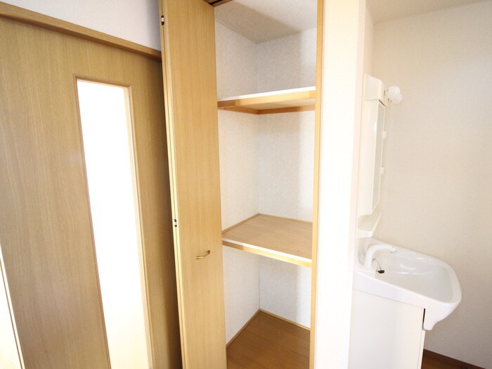 フェリーチェの物件内観写真