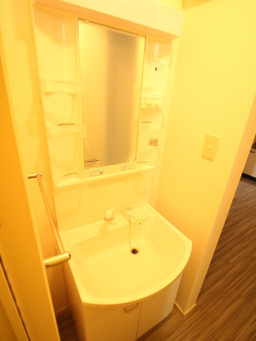 ウイング・テンＢ棟の物件内観写真