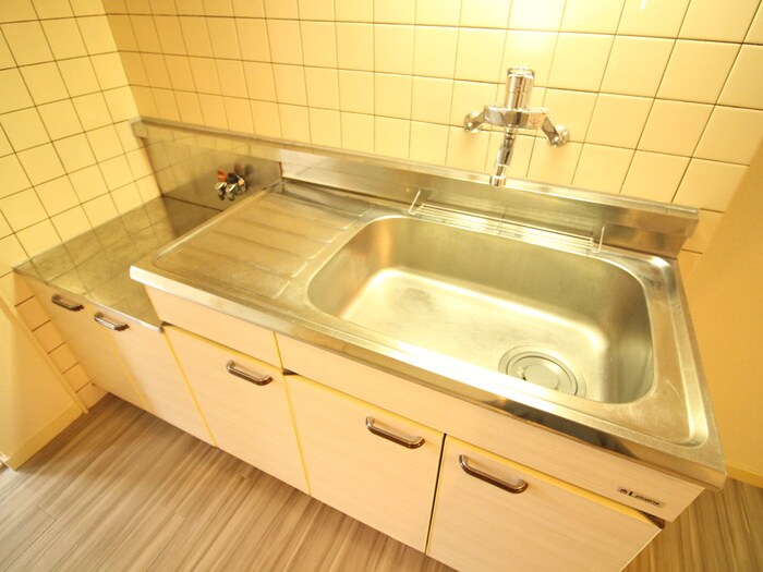 ウイング・テンＢ棟の物件内観写真