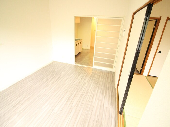 ウイング・テンＢ棟の物件内観写真