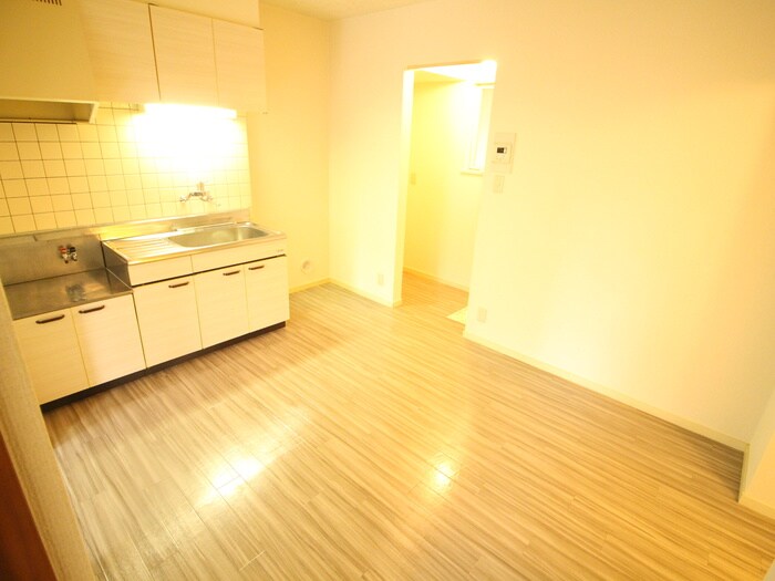 ウイング・テンＢ棟の物件内観写真