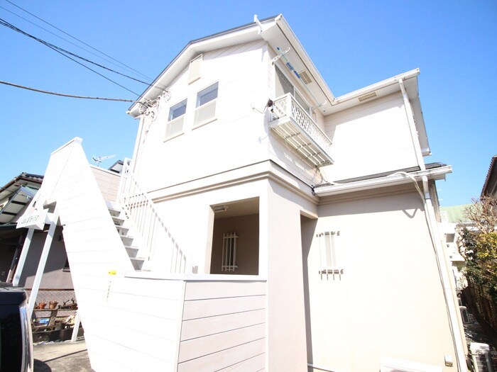 メゾンプチ・ボアの物件外観写真