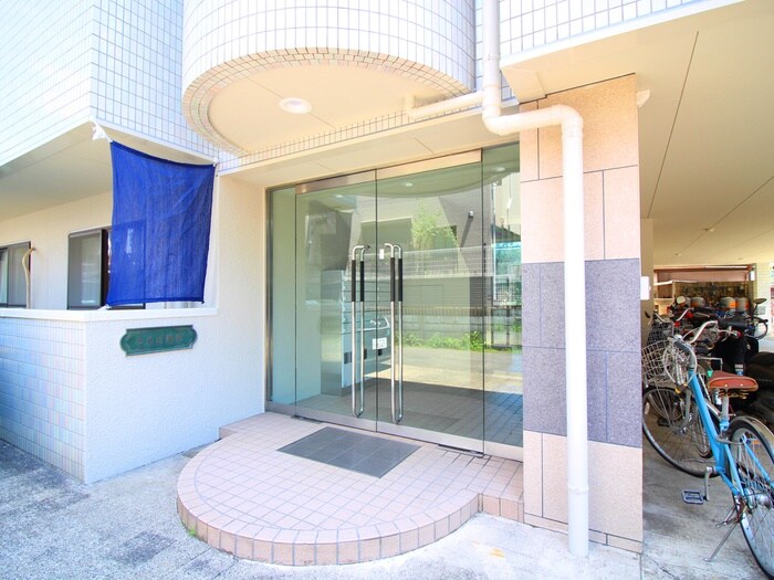 ヒルズ梅野の物件外観写真