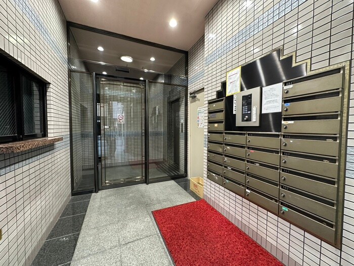 カ－サシンセラ－の物件外観写真