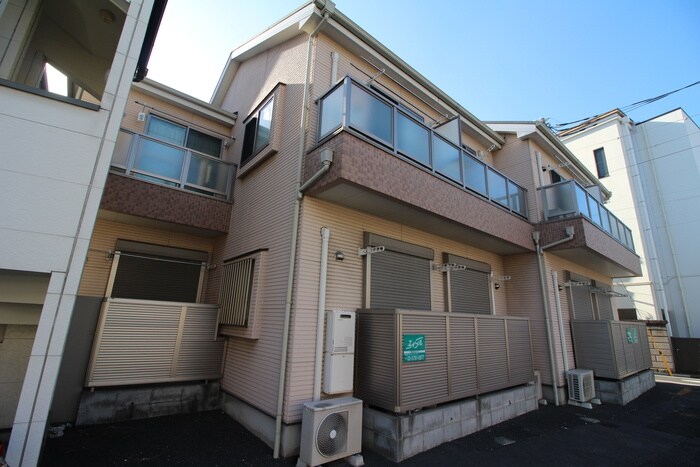 フレンドリーWESTの物件外観写真