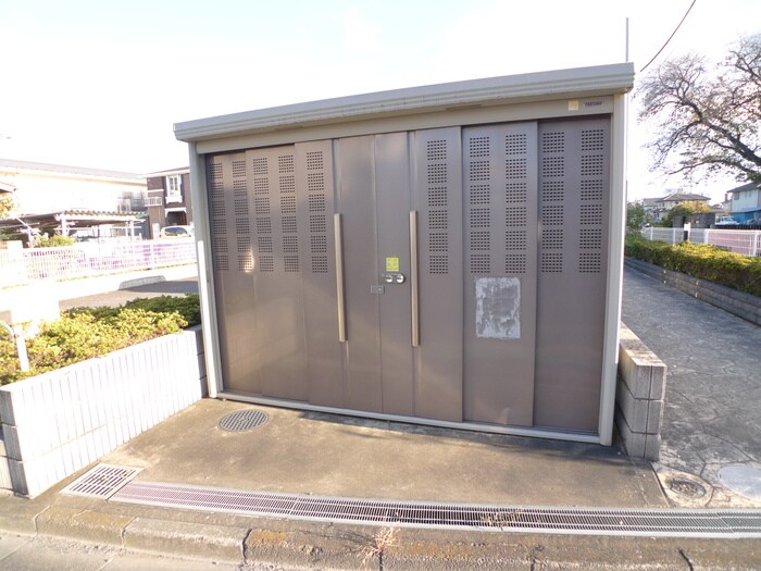 メゾンボヌ－ルの物件外観写真