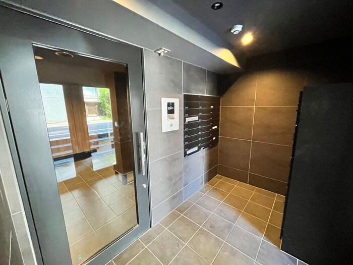 コンポジット野方の物件外観写真