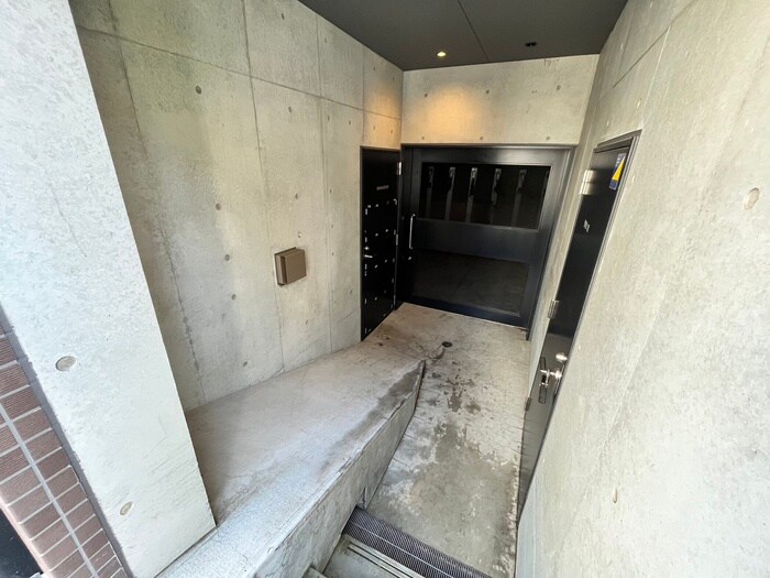 コンポジット野方の物件外観写真