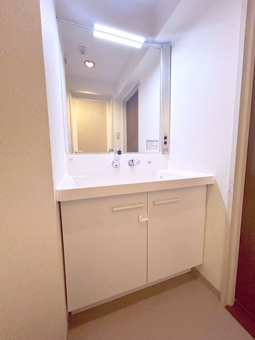 ロイヤルコーポ椿森の物件内観写真