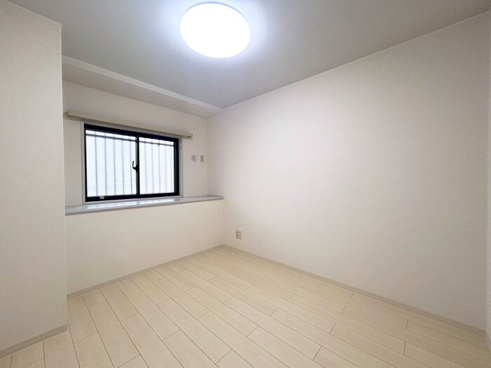 ロイヤルコーポ椿森の物件内観写真