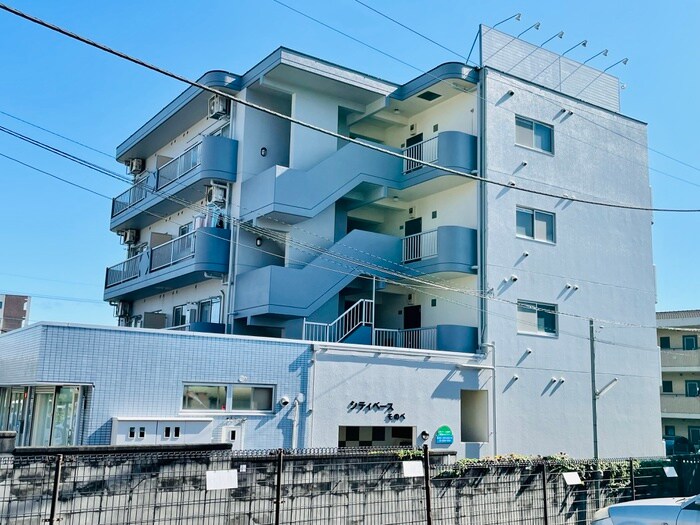 シティーベースそのべの物件外観写真