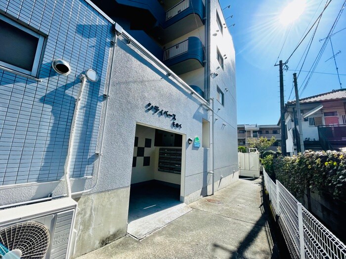 シティーベースそのべの物件外観写真