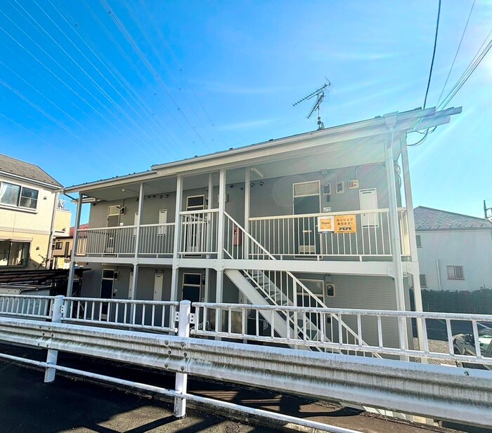 サニーホームズの物件外観写真