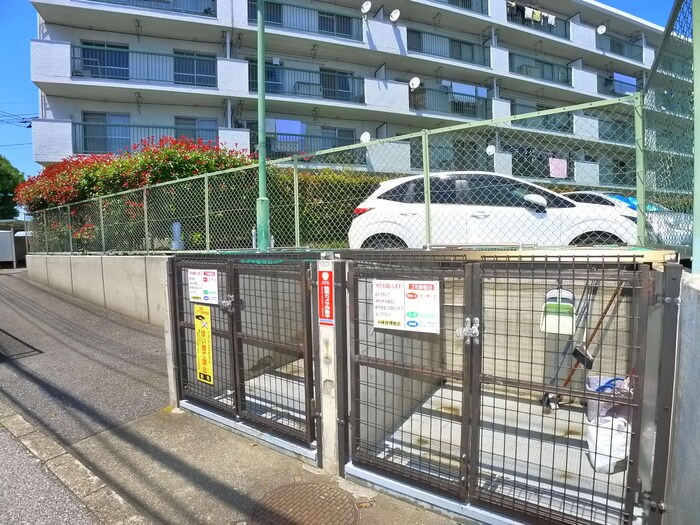 柏沼南台サンパワーA（209）の物件外観写真