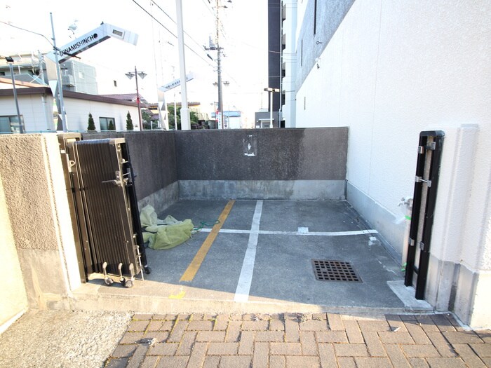 L-commu+PLUS相模大野の物件外観写真