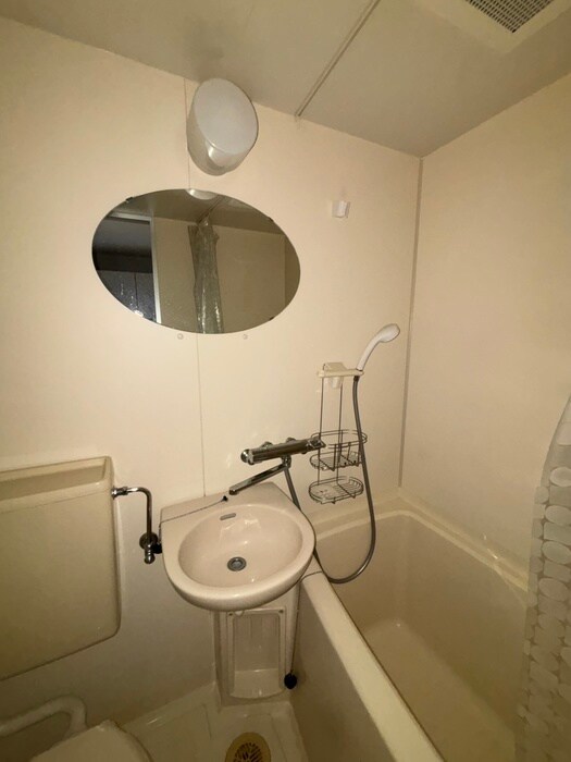 エイティハウスの物件内観写真