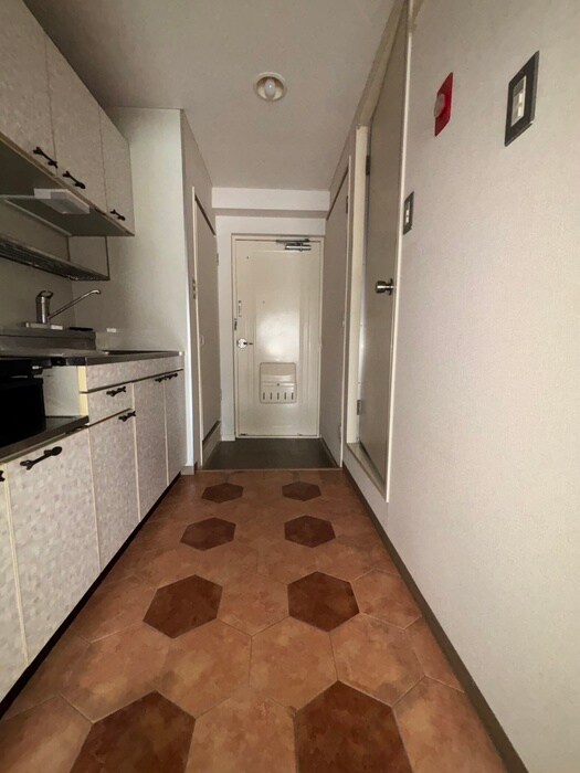 エイティハウスの物件内観写真