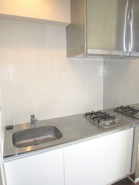 ｆｉｎｏ　ＪＩＹＵＧＡＯＫＡの物件内観写真