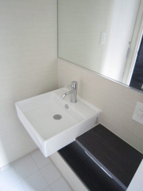 ｆｉｎｏ　ＪＩＹＵＧＡＯＫＡの物件内観写真