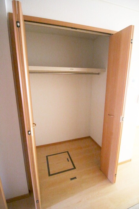 フェアリ－ヴィラの物件内観写真