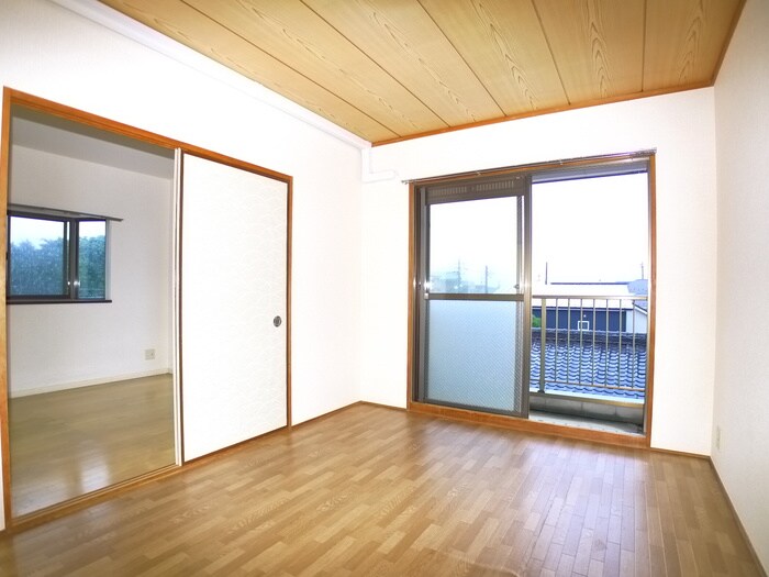 キャッスル　インの物件内観写真