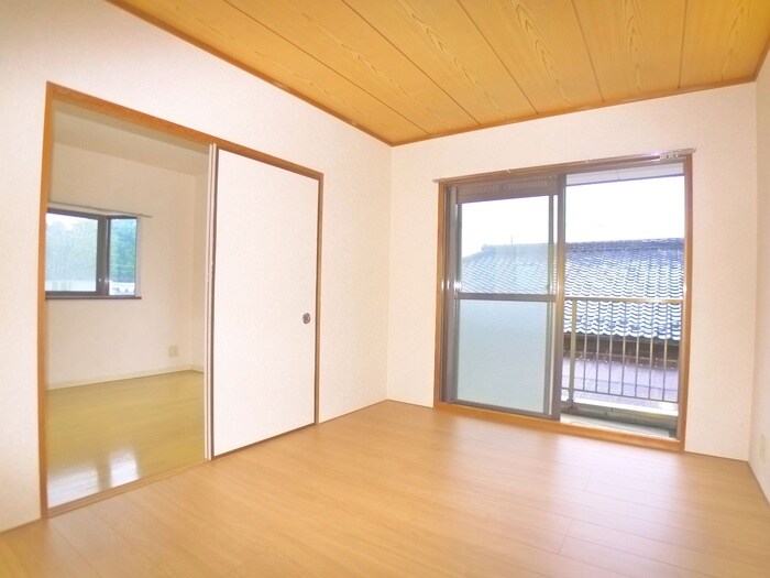 キャッスル　インの物件内観写真