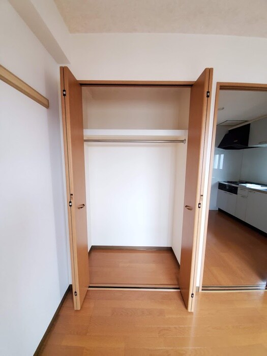 プラム・ガ－デンの物件内観写真