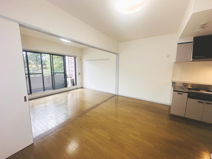 メゾンドラフィネ宮下の物件内観写真