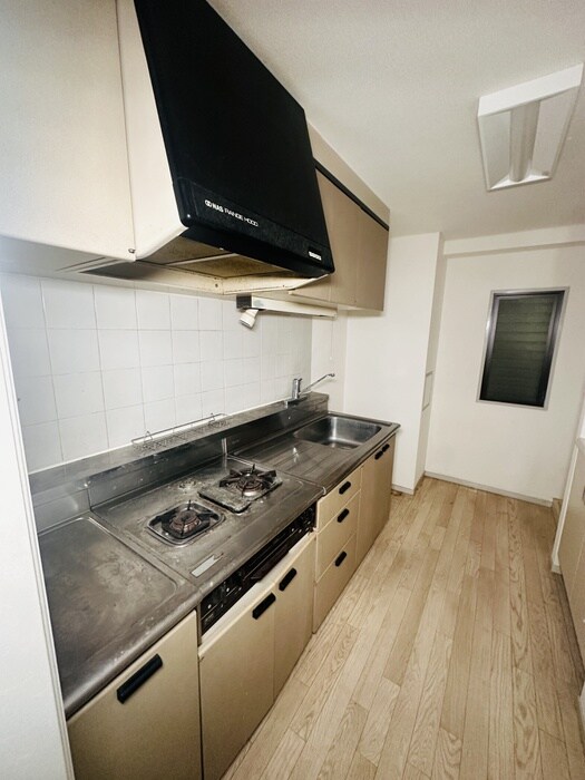 メゾンドラフィネ宮下の物件内観写真