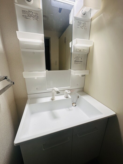 メゾンドラフィネ宮下の物件内観写真