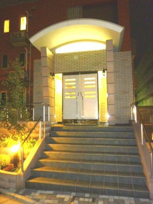 ＺＣＯ並木ビルＺＥＲＯの物件外観写真