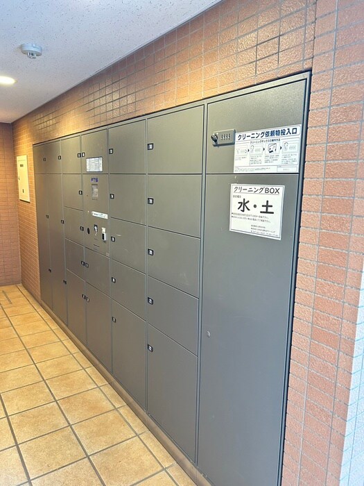 ルネ・アクシアム（805）の物件外観写真