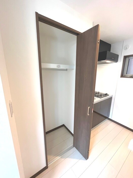 シュエット新子安の物件内観写真