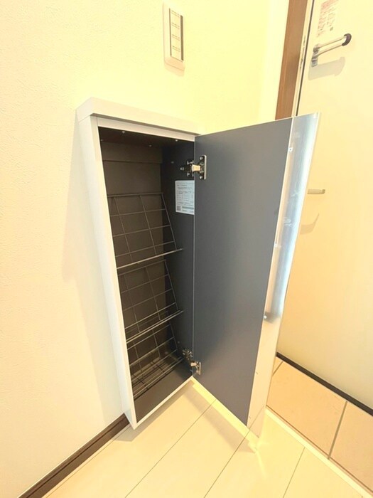 シュエット新子安の物件内観写真