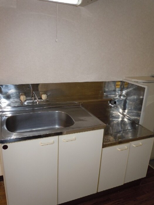 ファミ－ル三田の物件内観写真