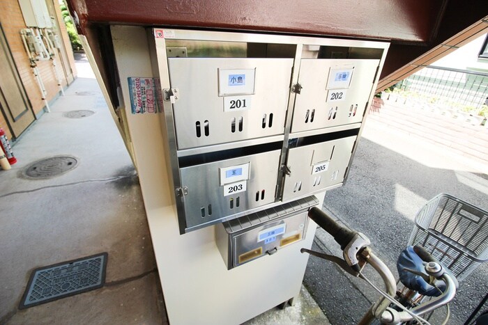 ファミ－ル三田の物件外観写真