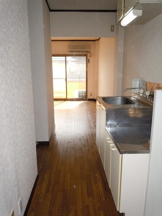 ファミ－ル三田の物件内観写真