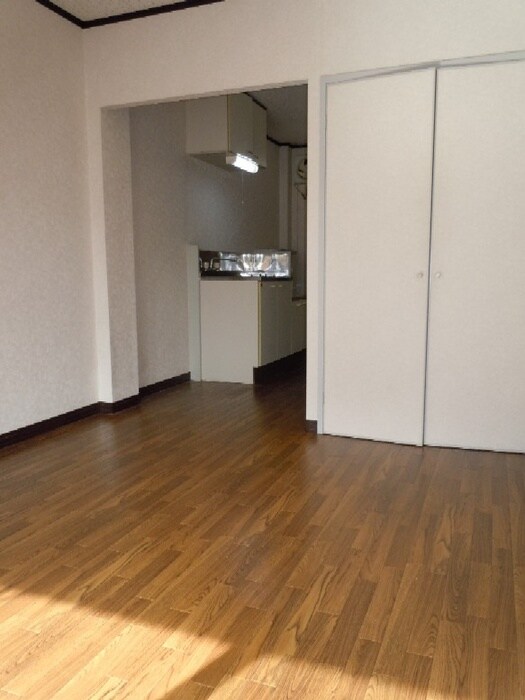 ファミ－ル三田の物件内観写真