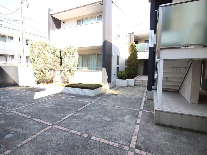 アートヒルズ横浜Ｂ棟の物件外観写真