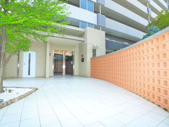 Ａｌｌｉｅ　ｓ　Ｍｅａｄｏｗの物件外観写真