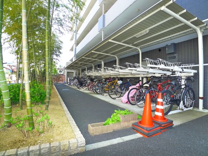 Ａｌｌｉｅ　ｓ　Ｍｅａｄｏｗの物件外観写真