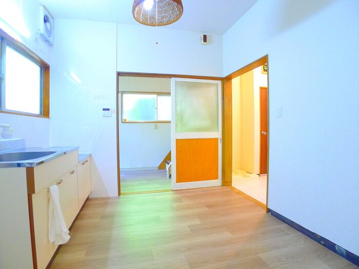 高野台４丁目貸家の物件内観写真