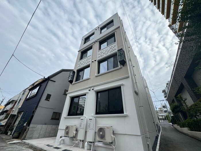 Ivy Square西早稲田の物件外観写真