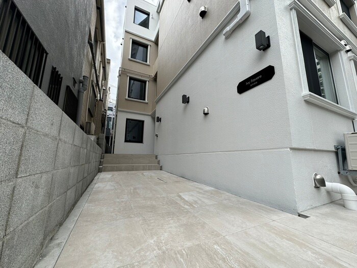 Ivy Square西早稲田の物件外観写真