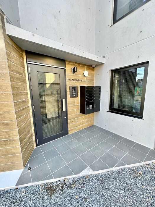 パレス池袋本町の物件外観写真