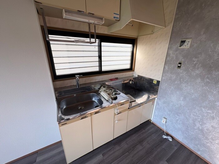 カ－サよしはなⅡの物件内観写真